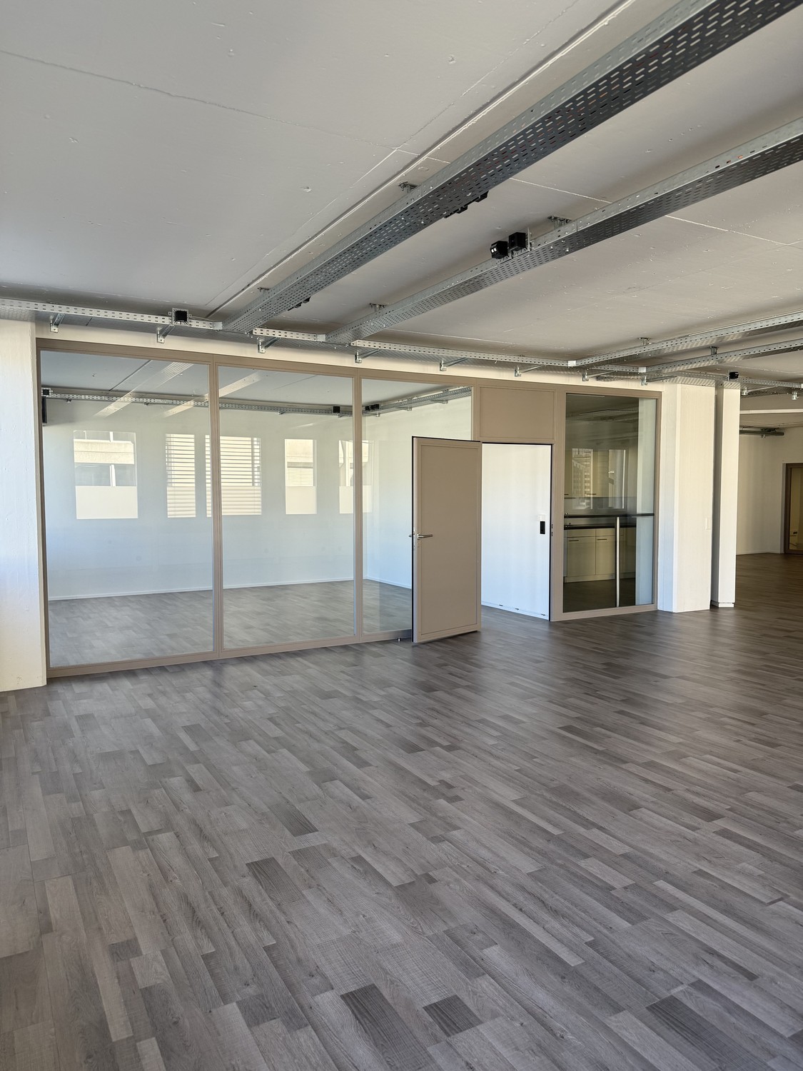 237m² office, Foto 5 von 8