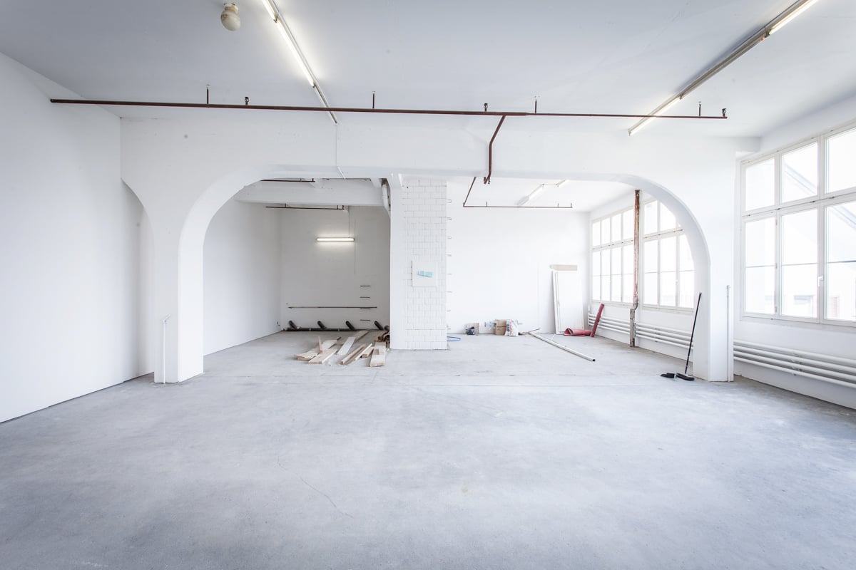 140m² industrial object