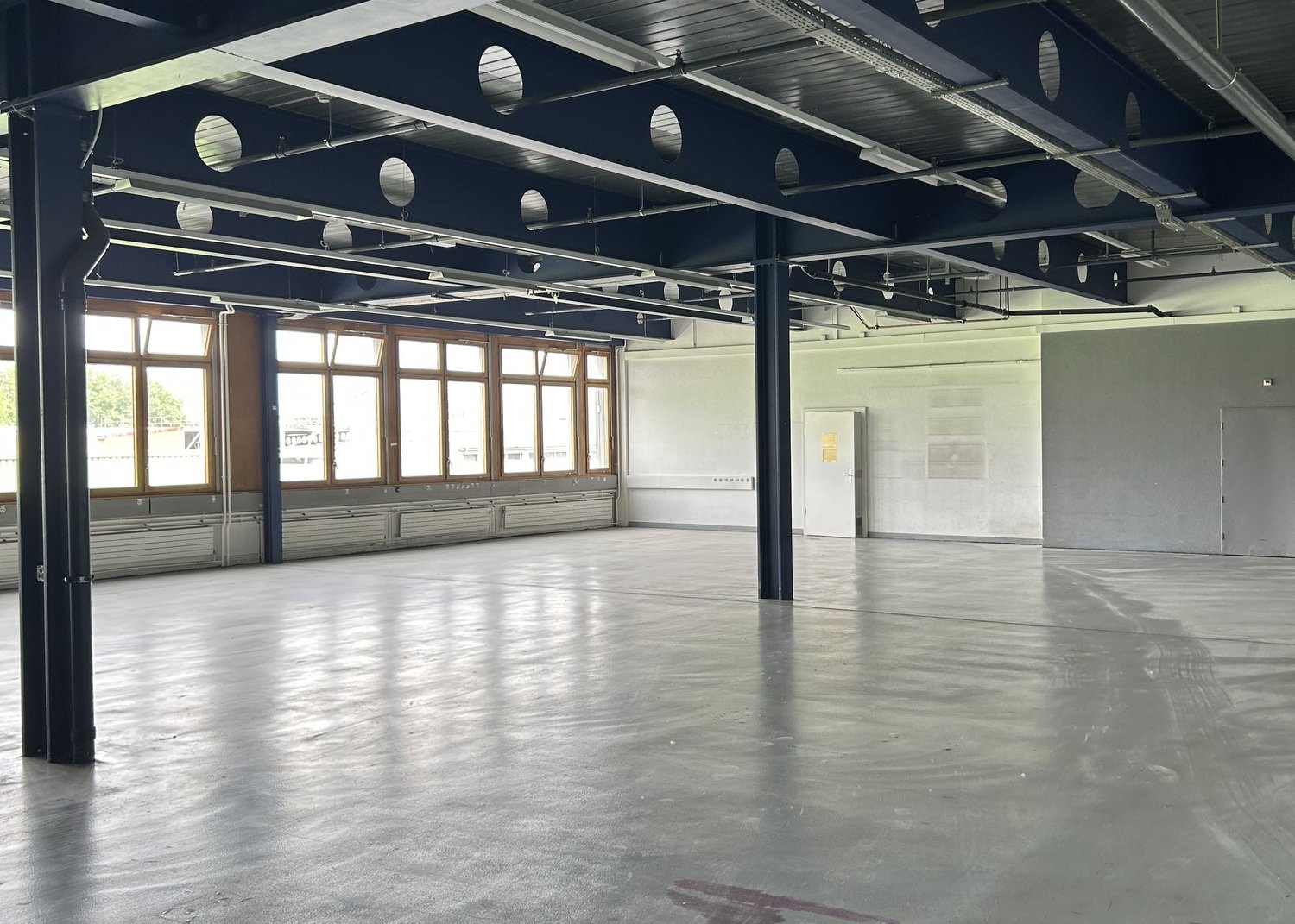 689m² Industrieobjekt, Foto 5 von 10