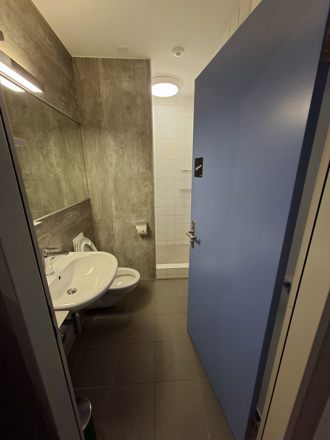 Room in a shared flat, Foto 6 von 6