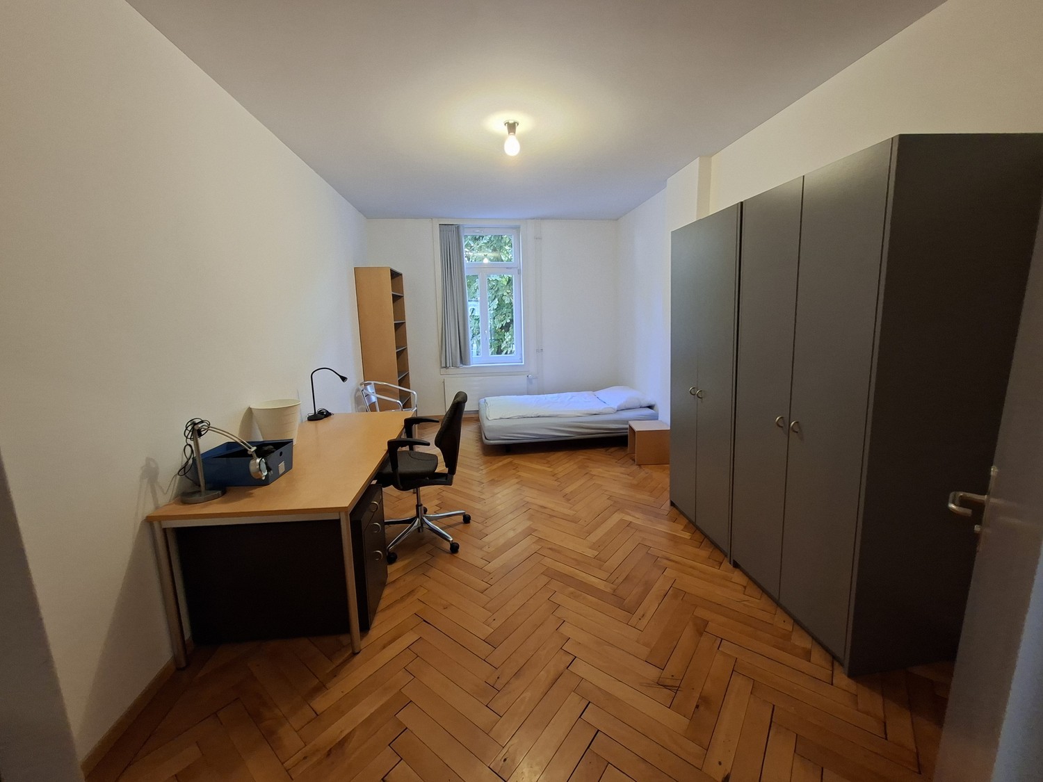Room in a shared flat, Foto 2 von 6