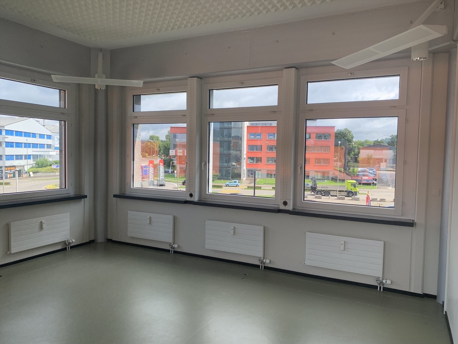 18m² office, photo 4 of 8