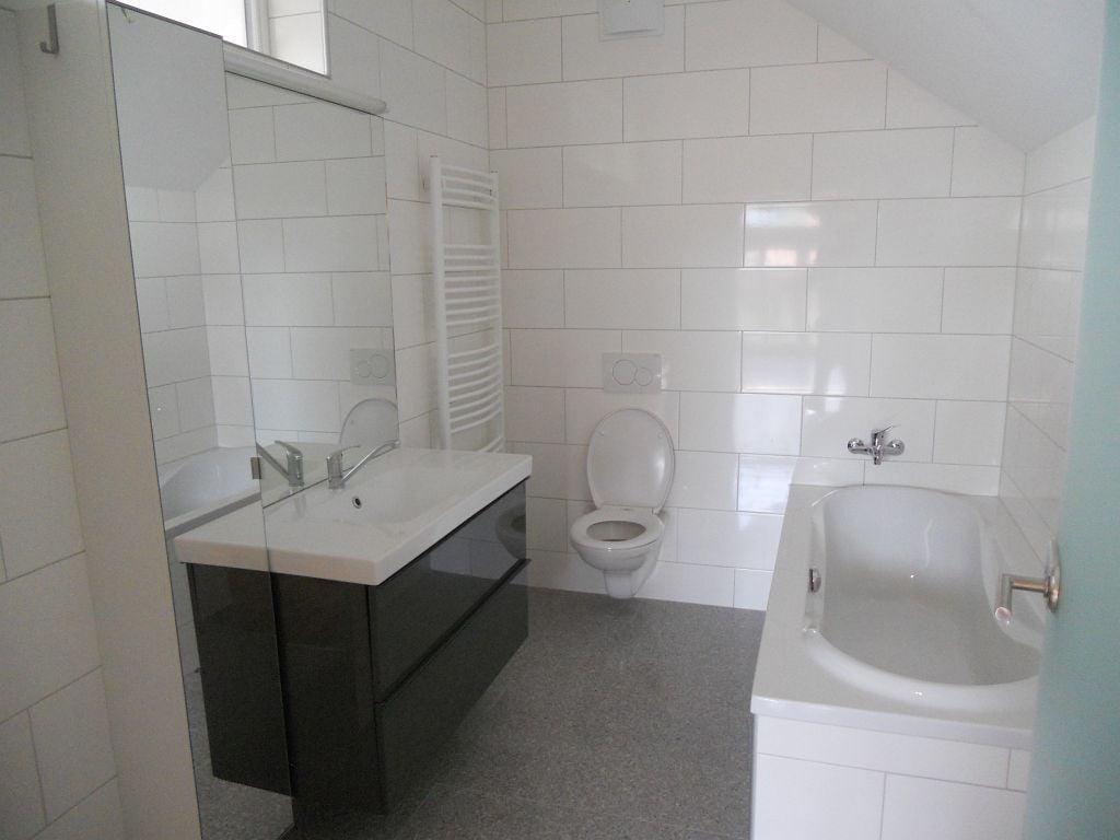 1 room loft, Foto 5 von 9