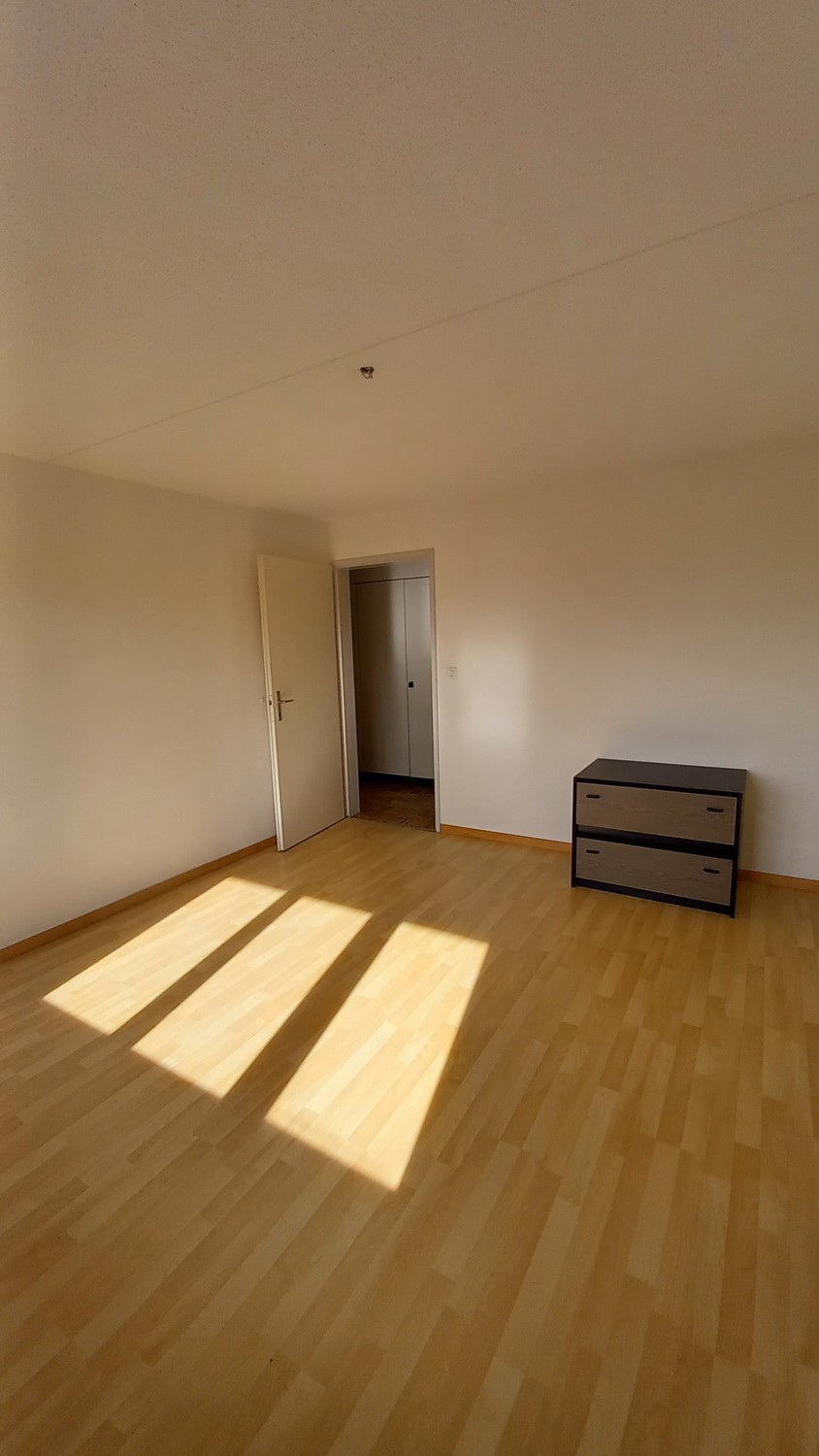 Chambre dans un appartement partagé