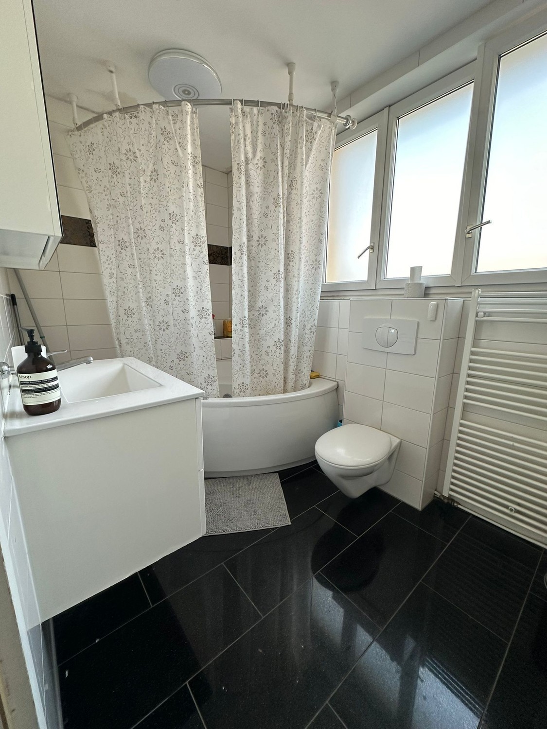 Zimmer in einer Wohngemeinschaft, Foto 2 von 8