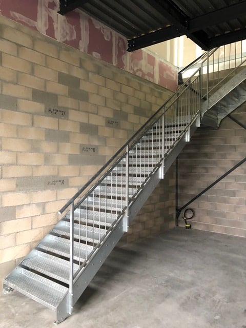 130m² commercial