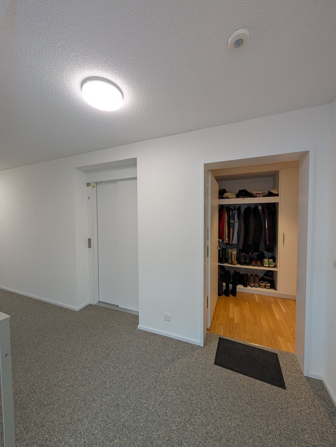 2 ½ rooms apartment, Foto 3 von 8