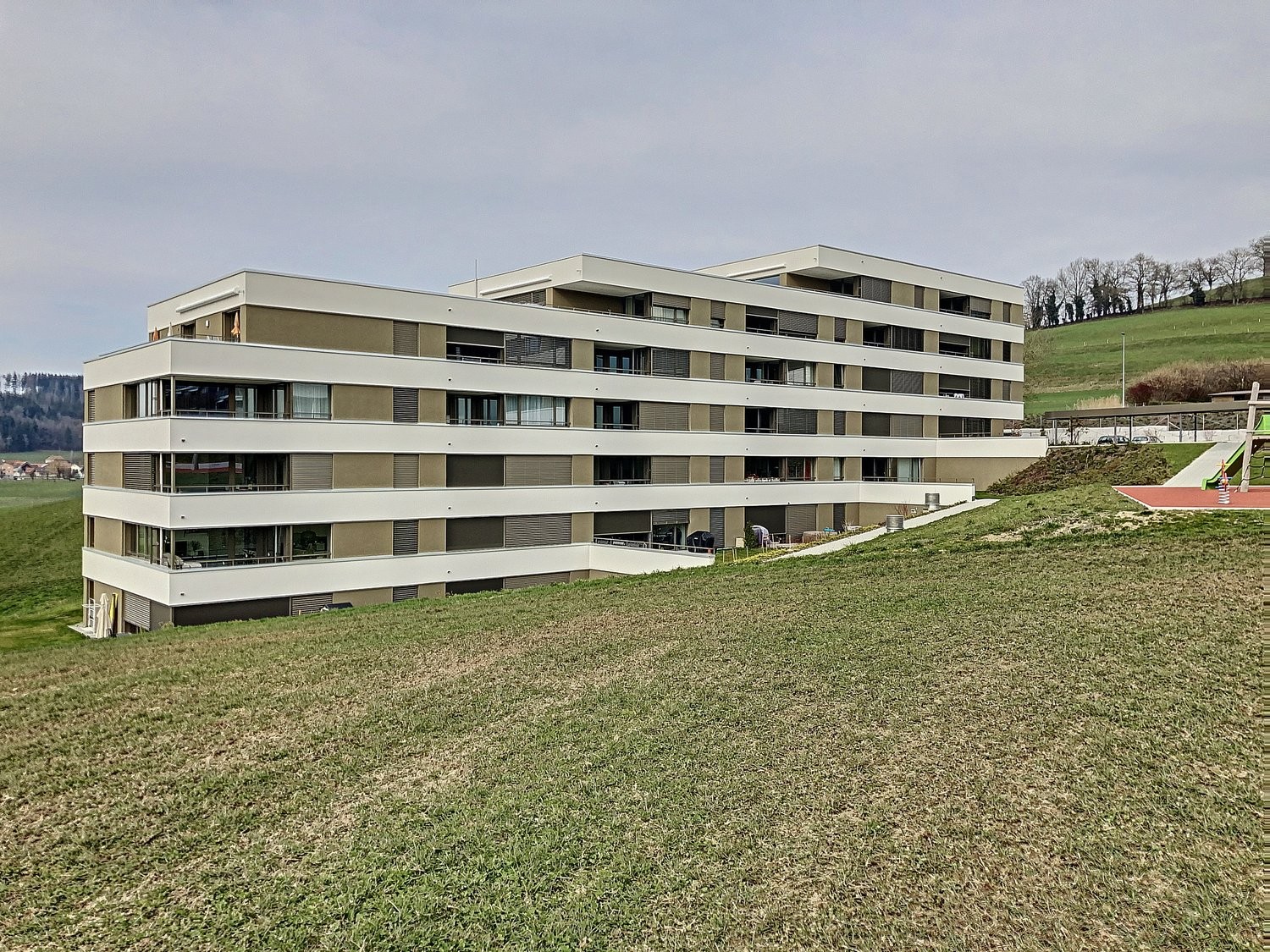 2 ½ Zimmer-Wohnung, Foto 3 von 4