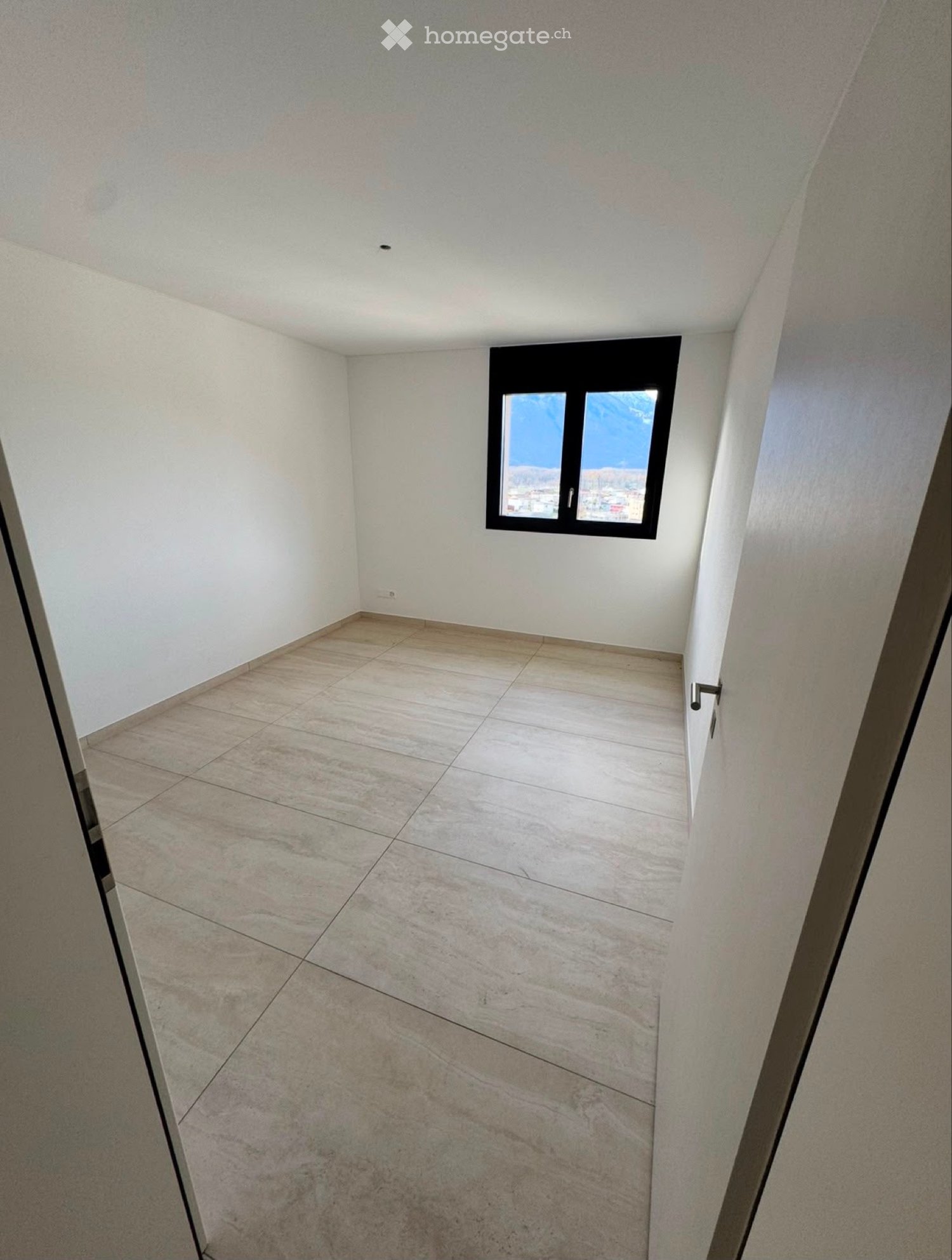 5 rooms apartment, photo 4 of 5