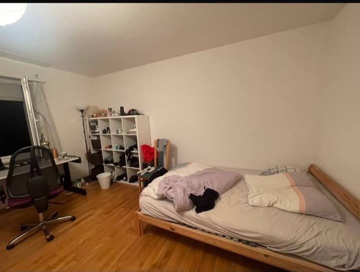 Room in a shared flat, Foto 2 von 3