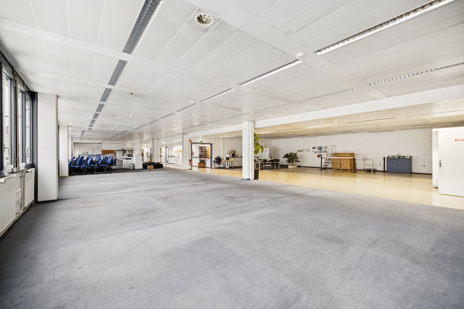 600m² Büro