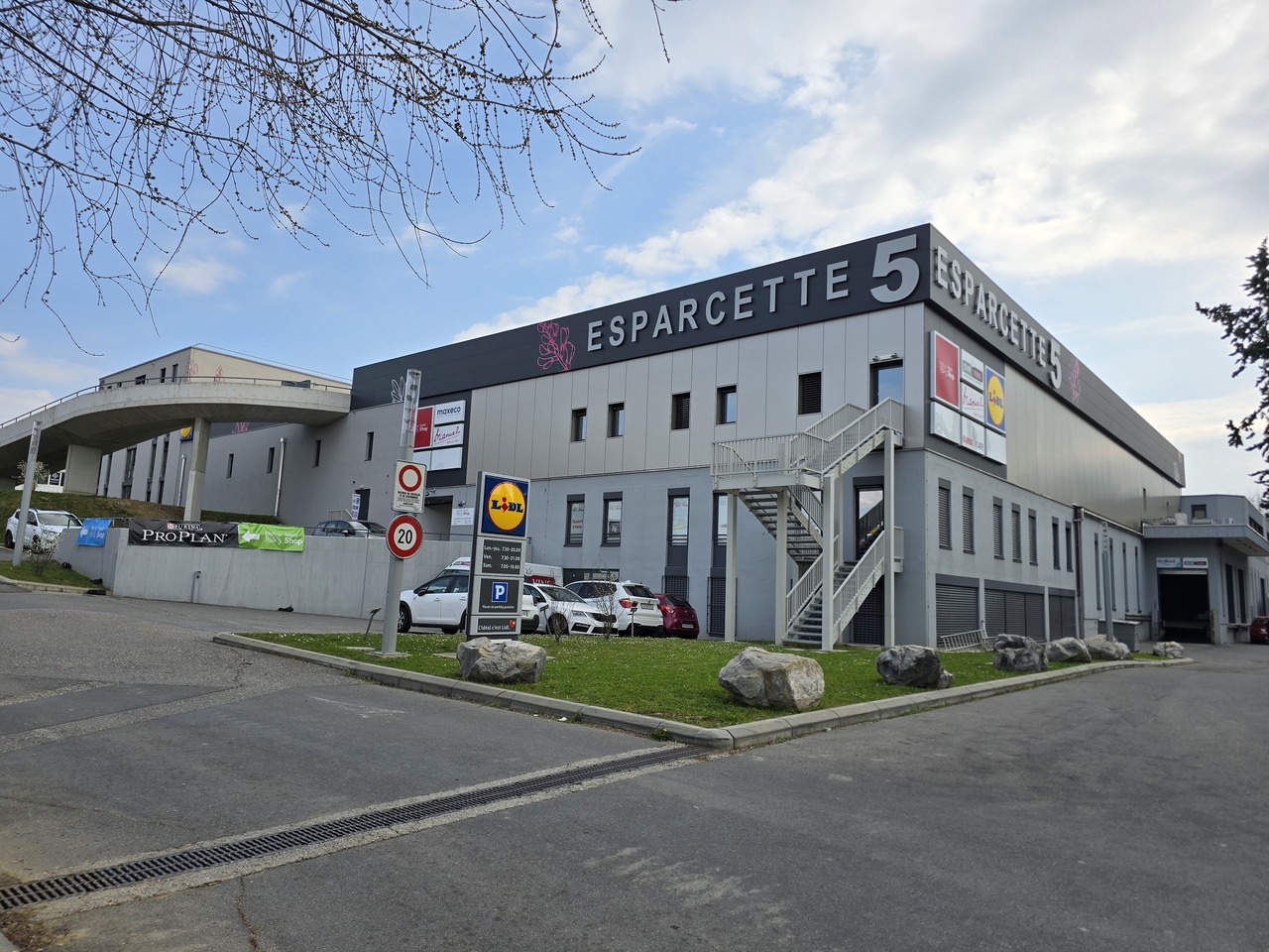 82m² atelier, Foto 2 von 4