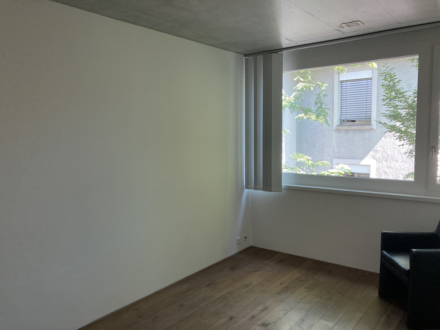 18m² commercial, Foto 1 von 9