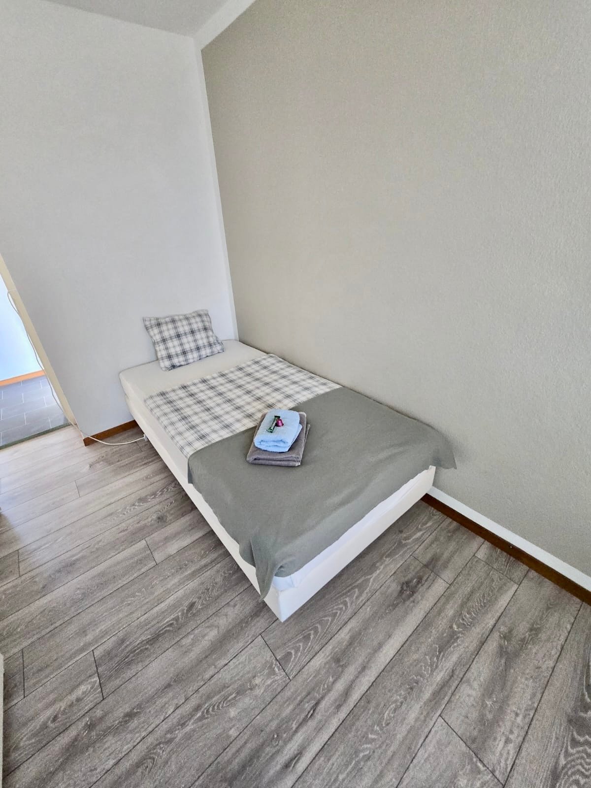 1 Zimmer Einzelzimmer, Foto 1 von 10