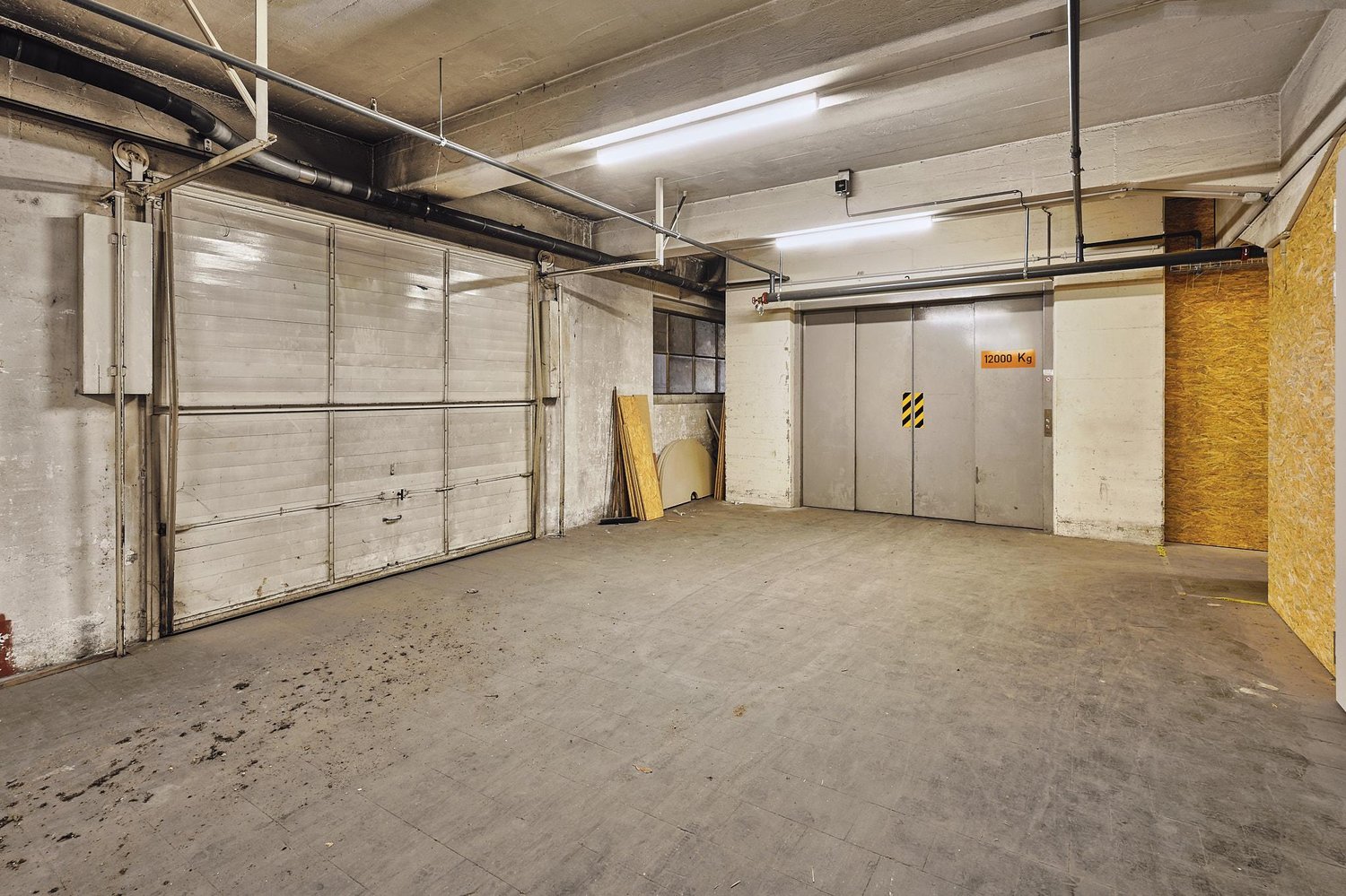 486m² commercial
