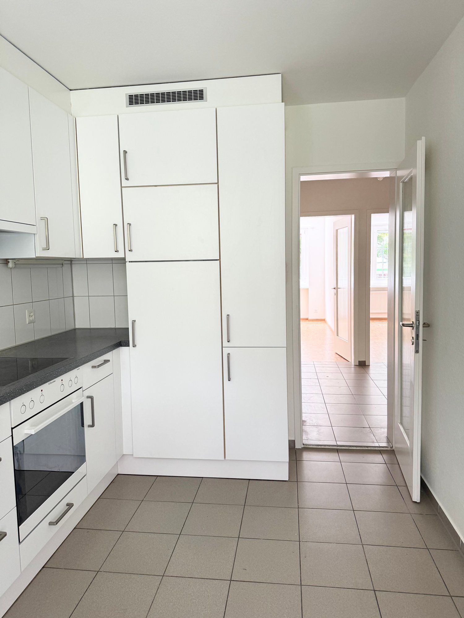 3 rooms apartment, Foto 1 von 9
