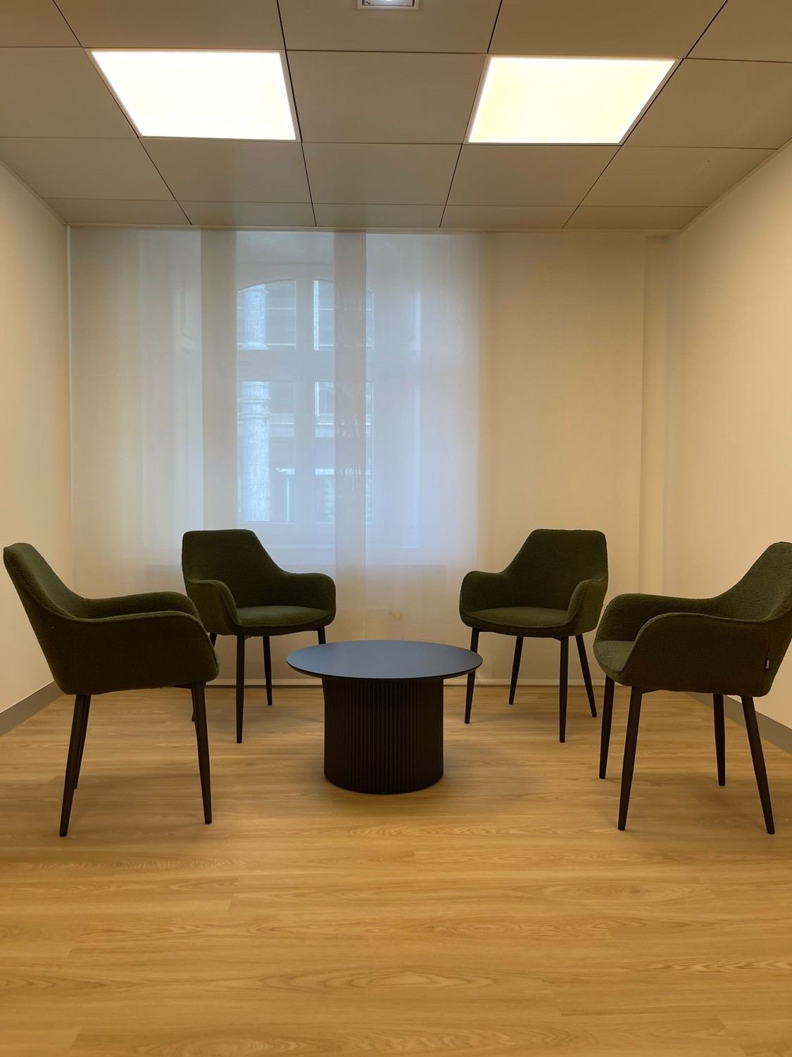 17-17m² Büro, Foto 8 von 10