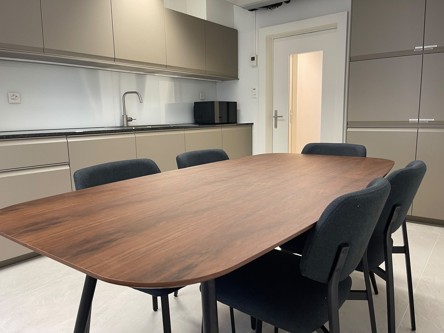 17-17m² Büro, Foto 9 von 10