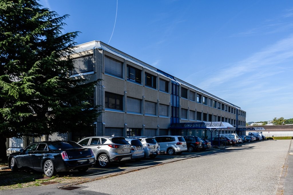 207m² Büro, Foto 2 von 5