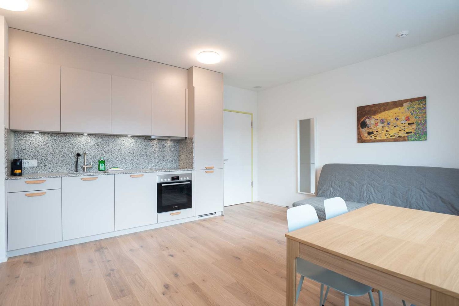2 rooms furnished flat, Foto 1 von 10
