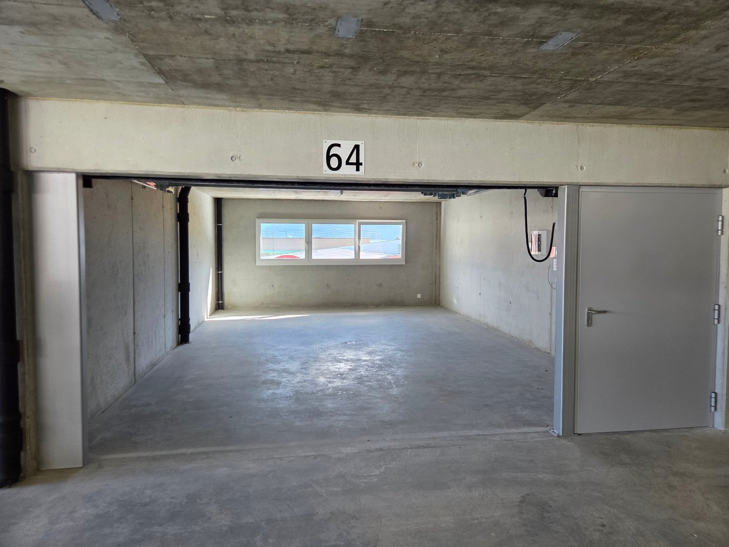 Storage room, Foto 1 von 7