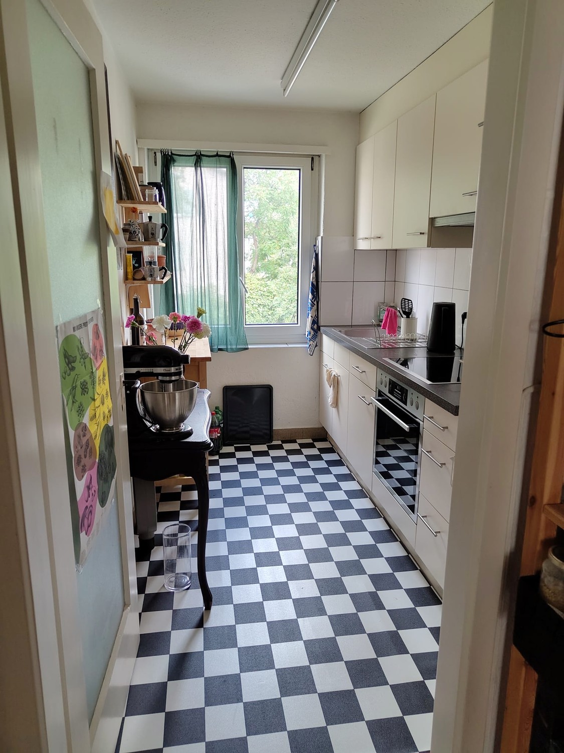 Room in a shared flat, Foto 1 von 5