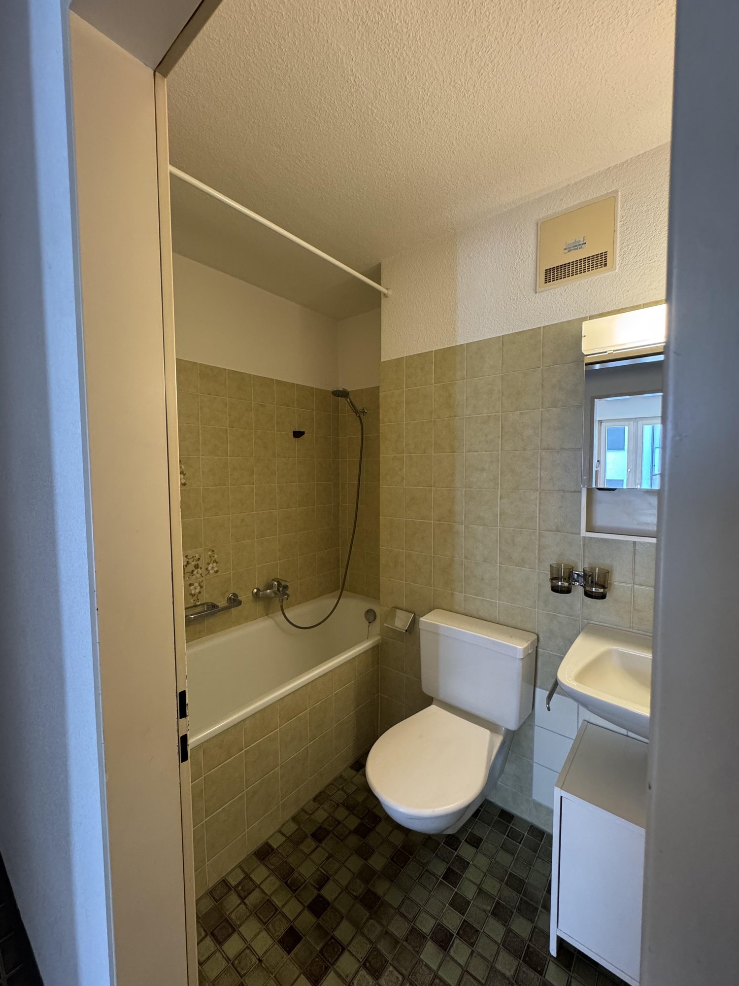 2 rooms apartment, Foto 7 von 7