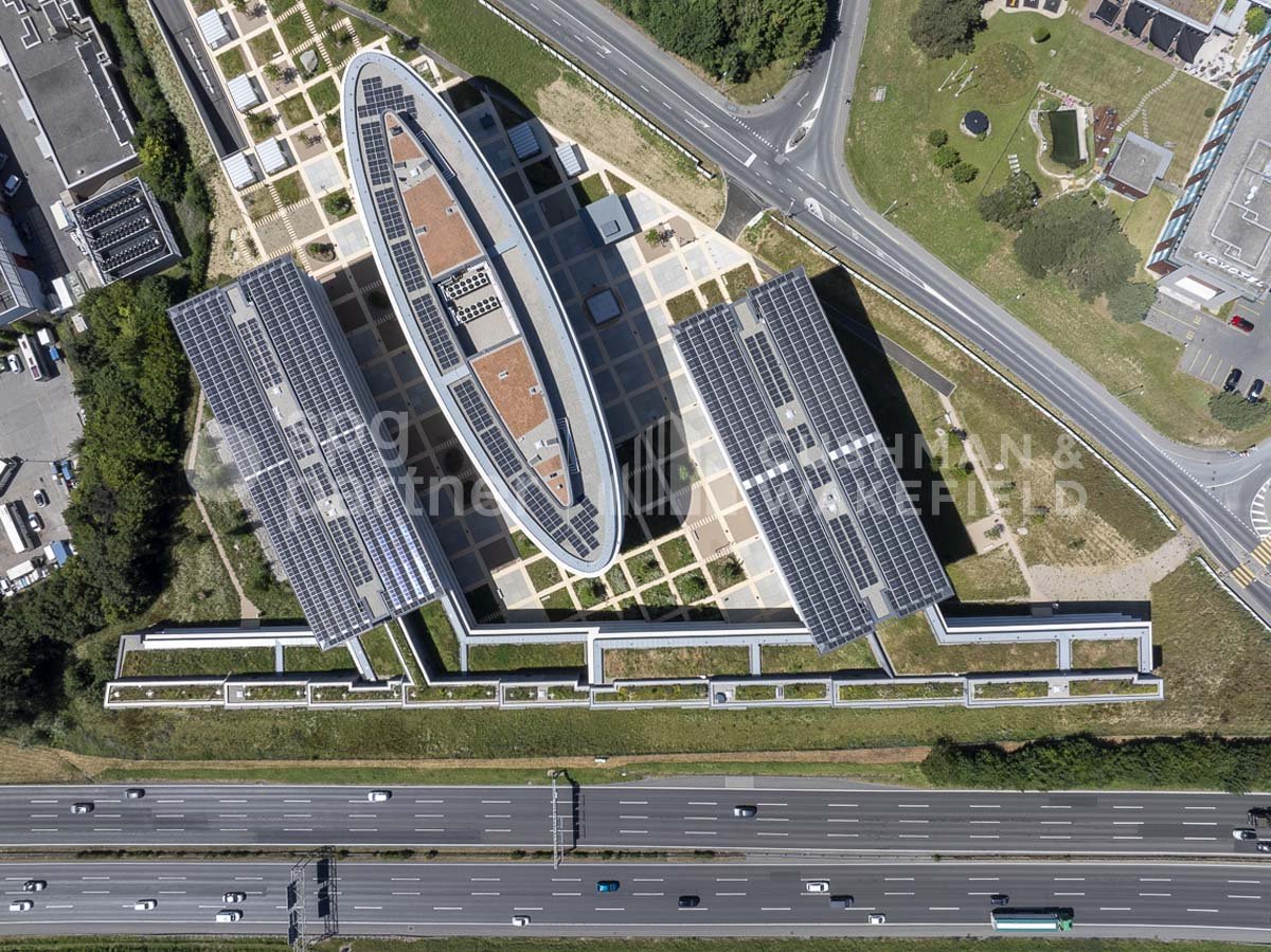 1326m² Büro, Foto 9 von 10