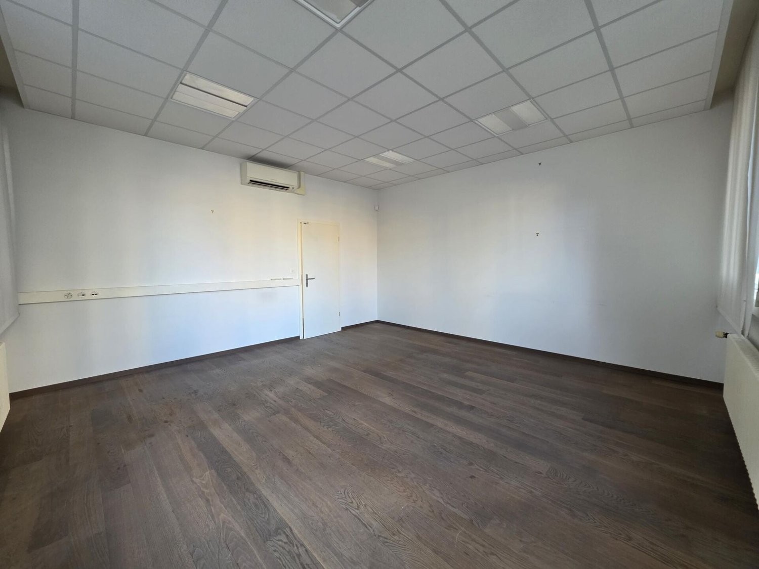 110m² Büro, Foto 5 von 10