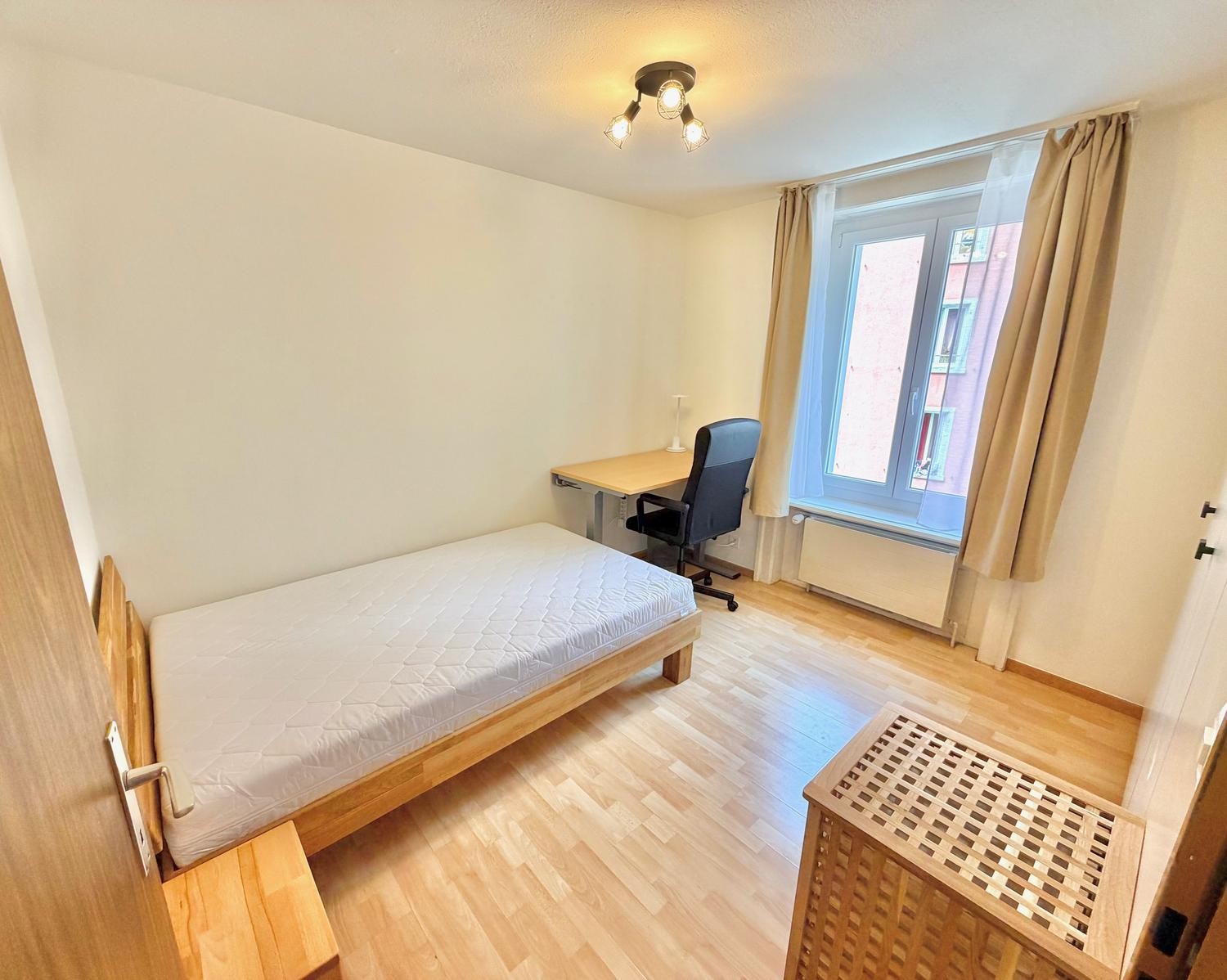 Zimmer in einer WG, Foto 2 von 9