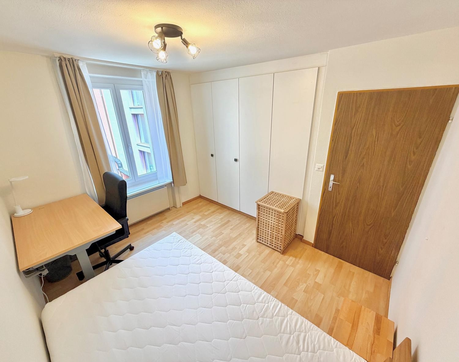 Zimmer in einer WG, Foto 1 von 9