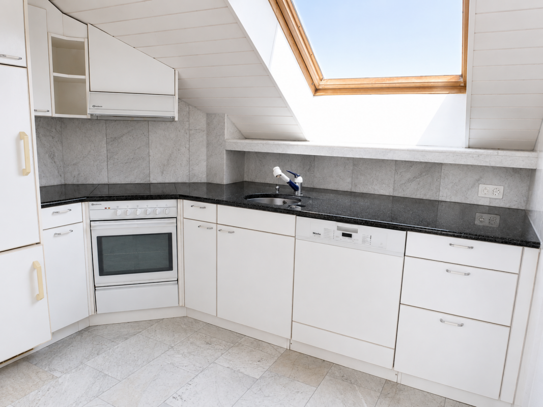 2 ½ rooms roof flat, Foto 3 von 7