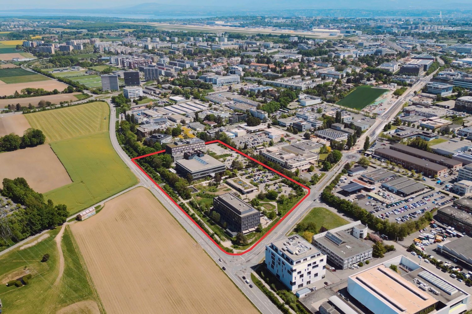 750m² office, Foto 1 von 10