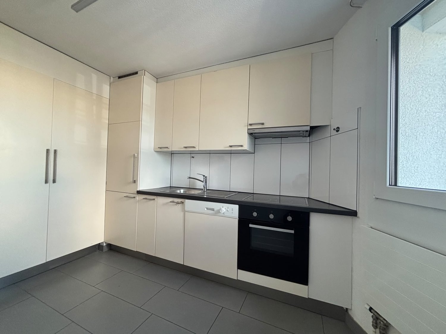 2 ½ rooms apartment