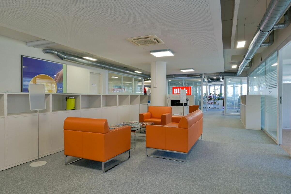 550m² Büro, Foto 3 von 10