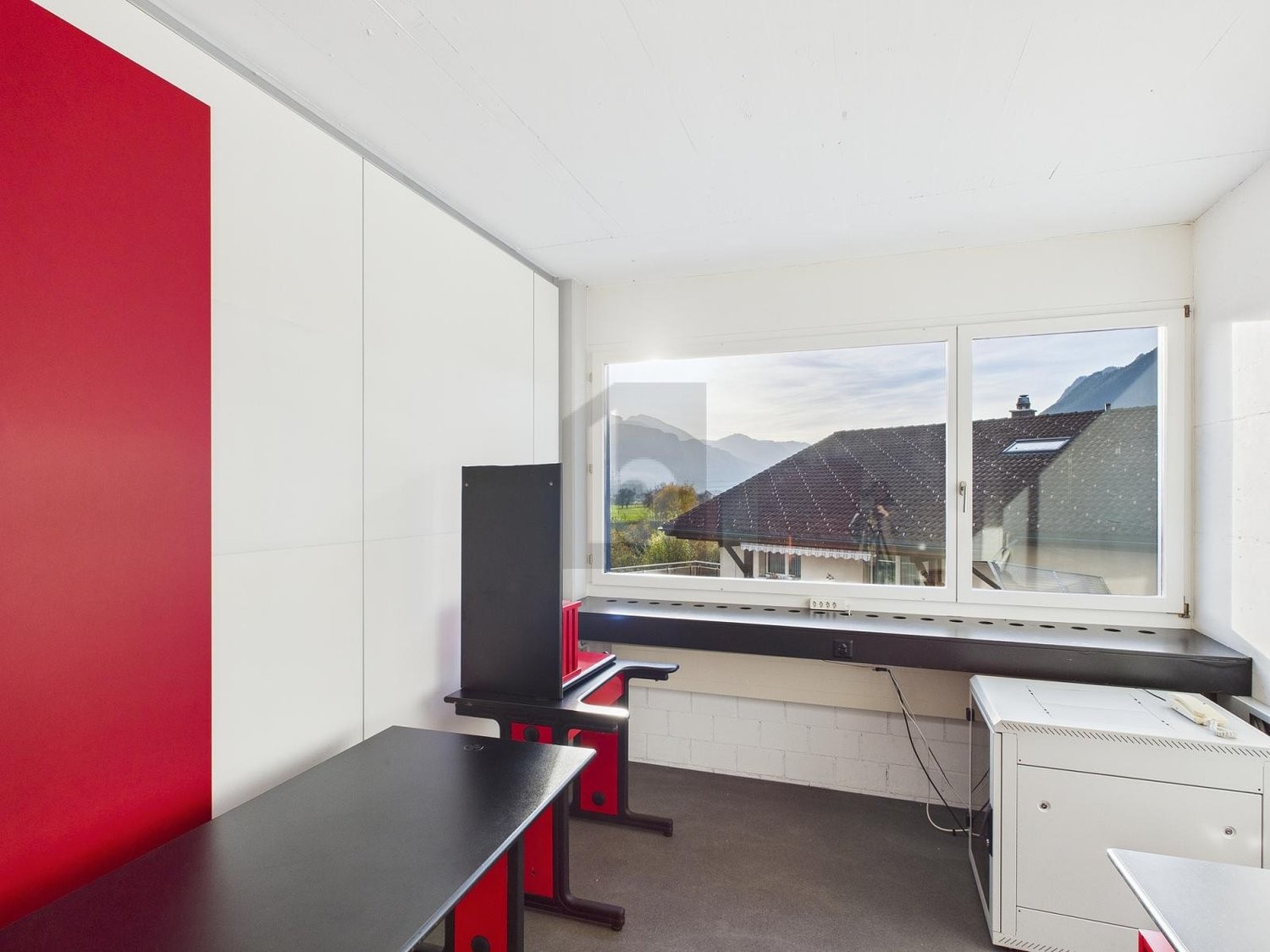 131m² ufficio, foto 2 di 4