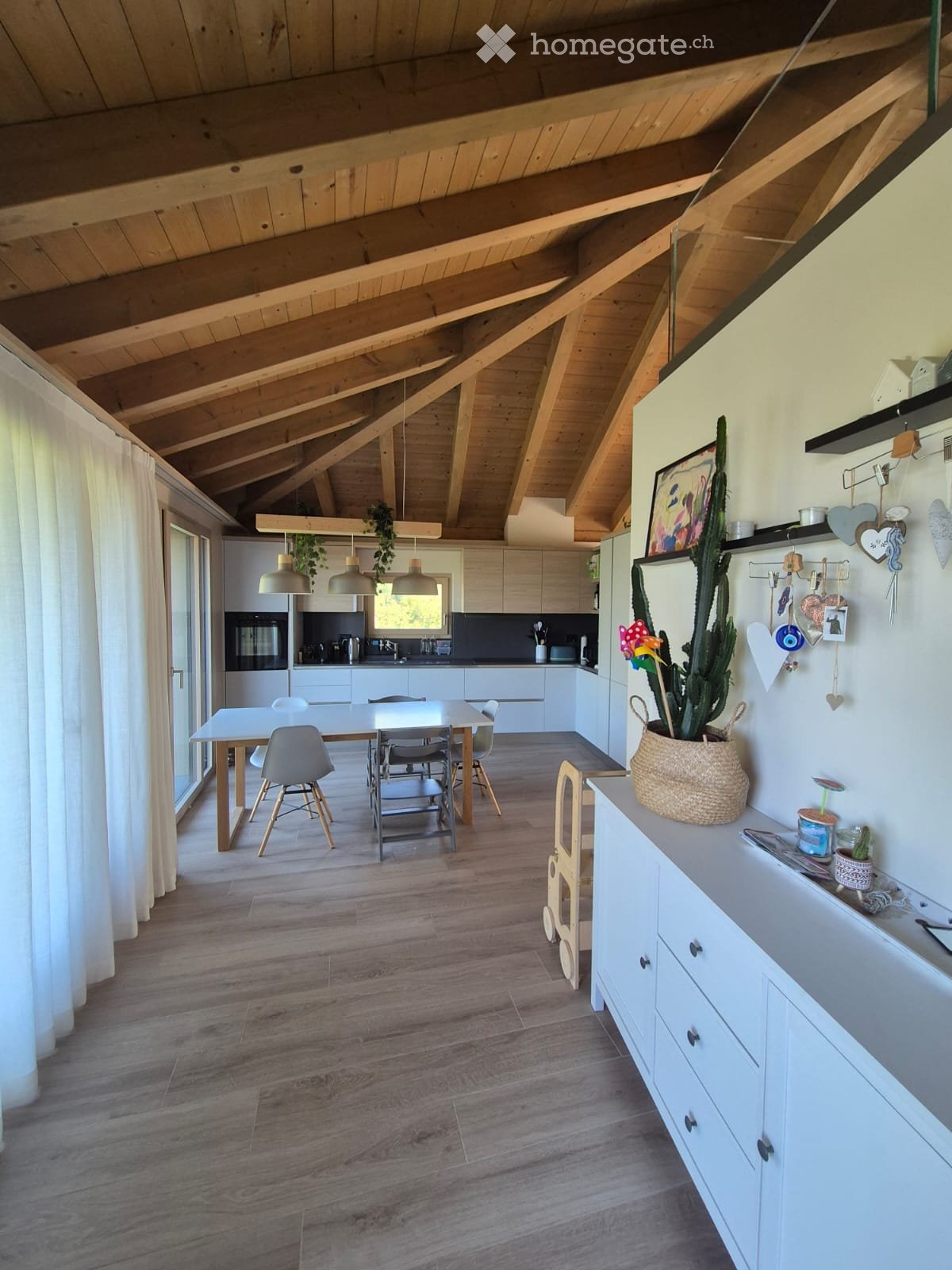 4-Zimmer-Wohnung