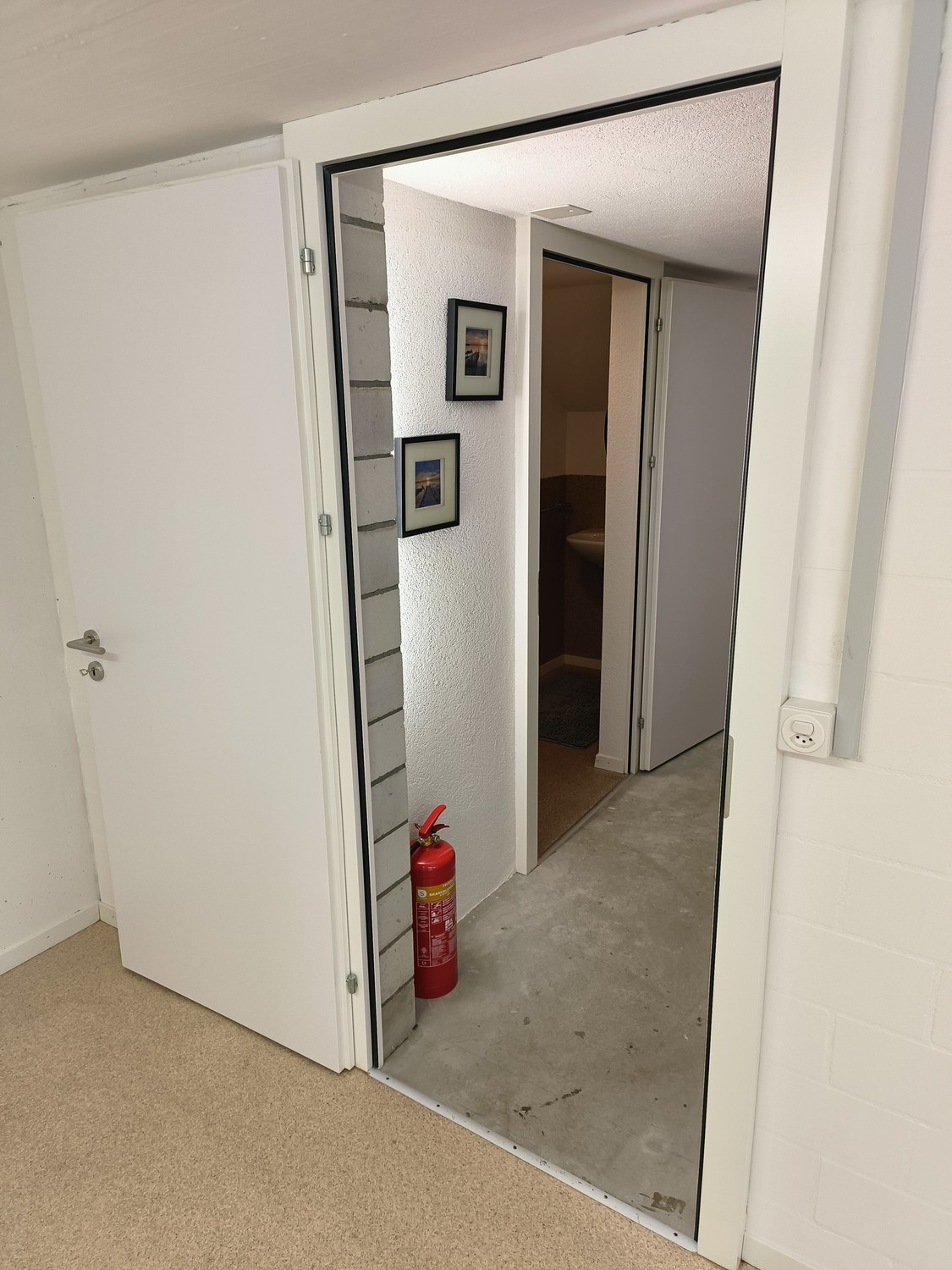 33m² commerciale