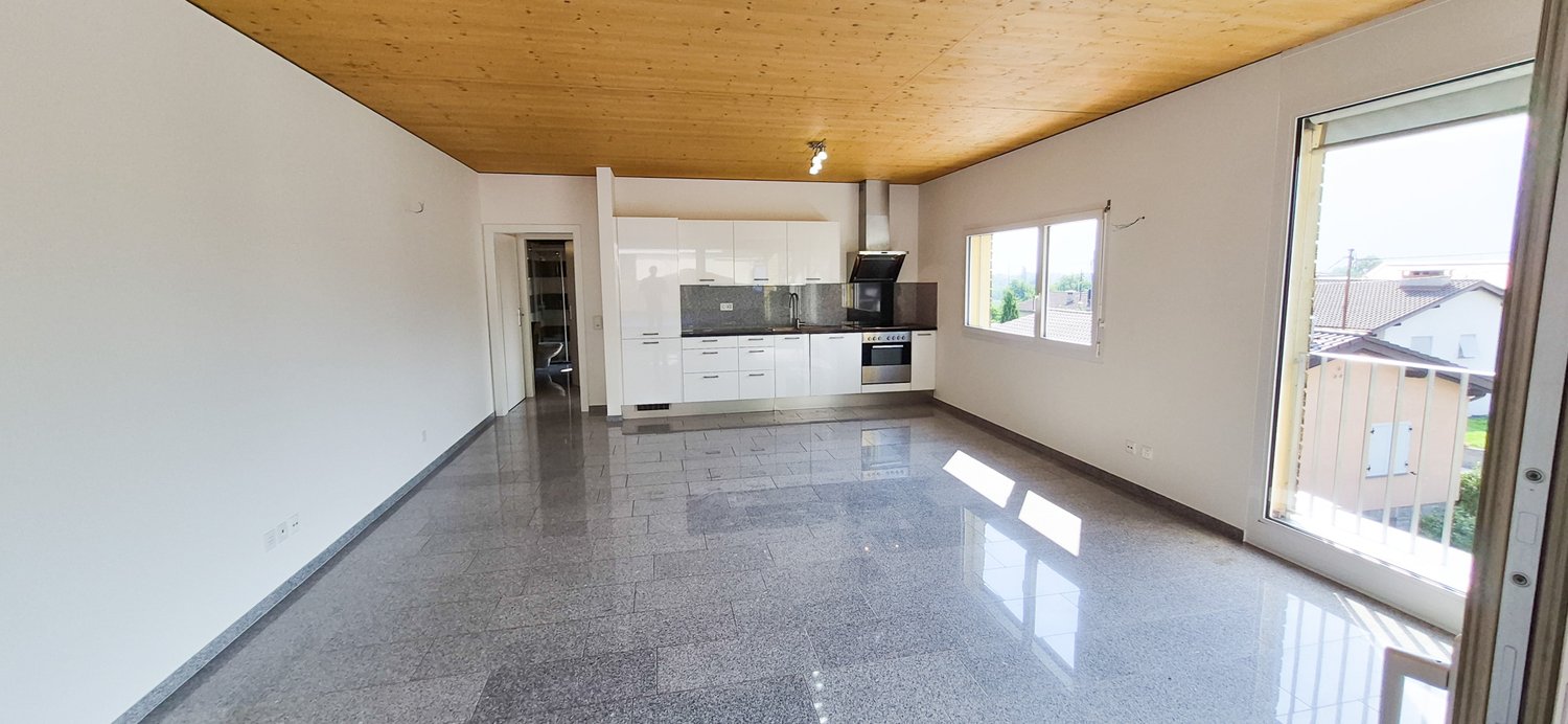 2-Zimmer-Attikawohnung, Foto 2 von 10