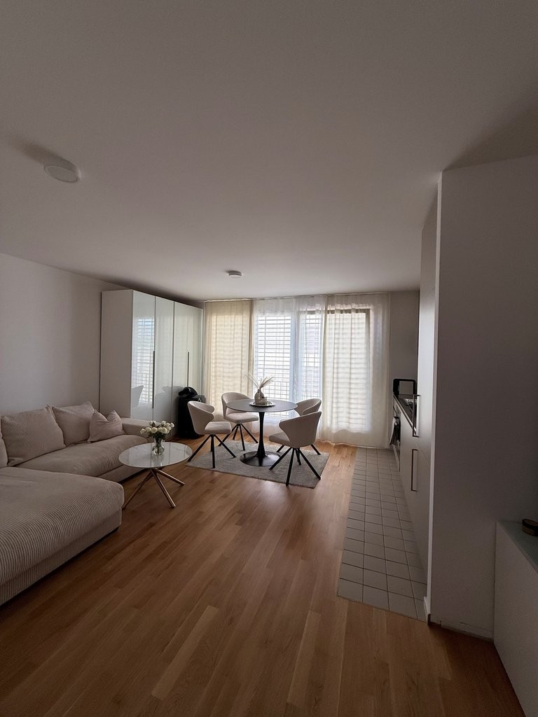 2 Zimmer Studio