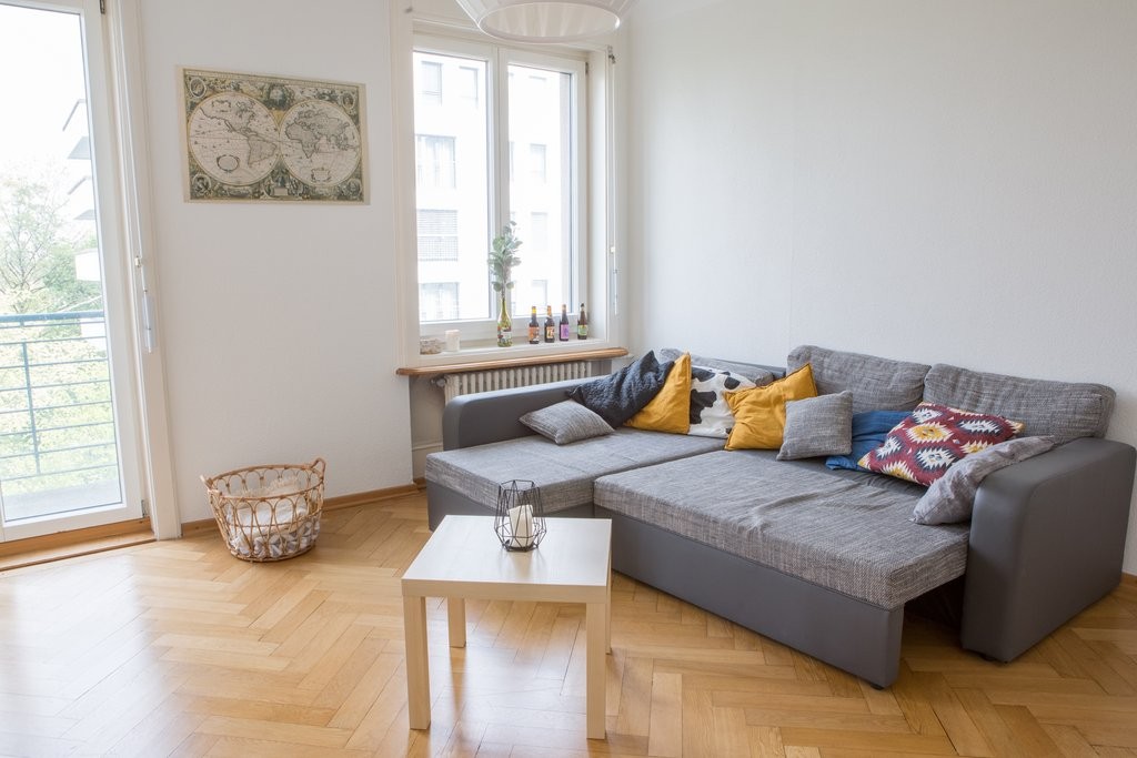 5 rooms apartment
