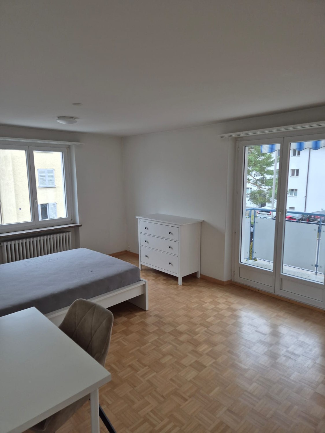Room in a shared flat, Foto 2 von 3