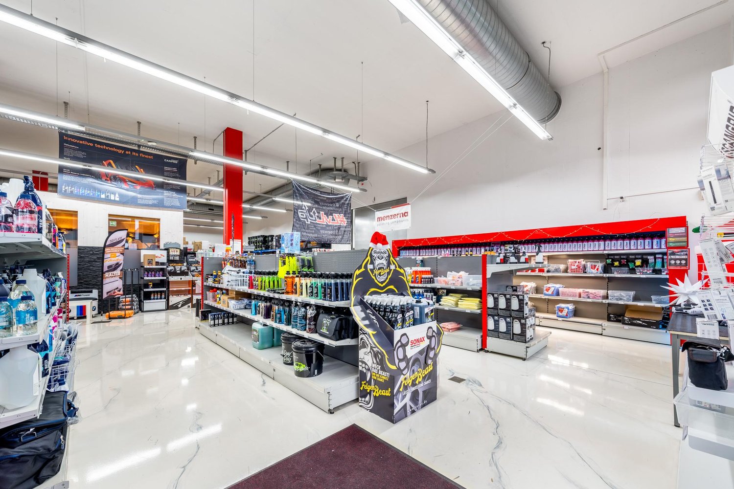 832m² commerciale
