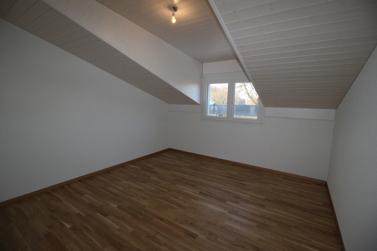 4 ½ Zimmer Wohnung, Foto 4 von 10