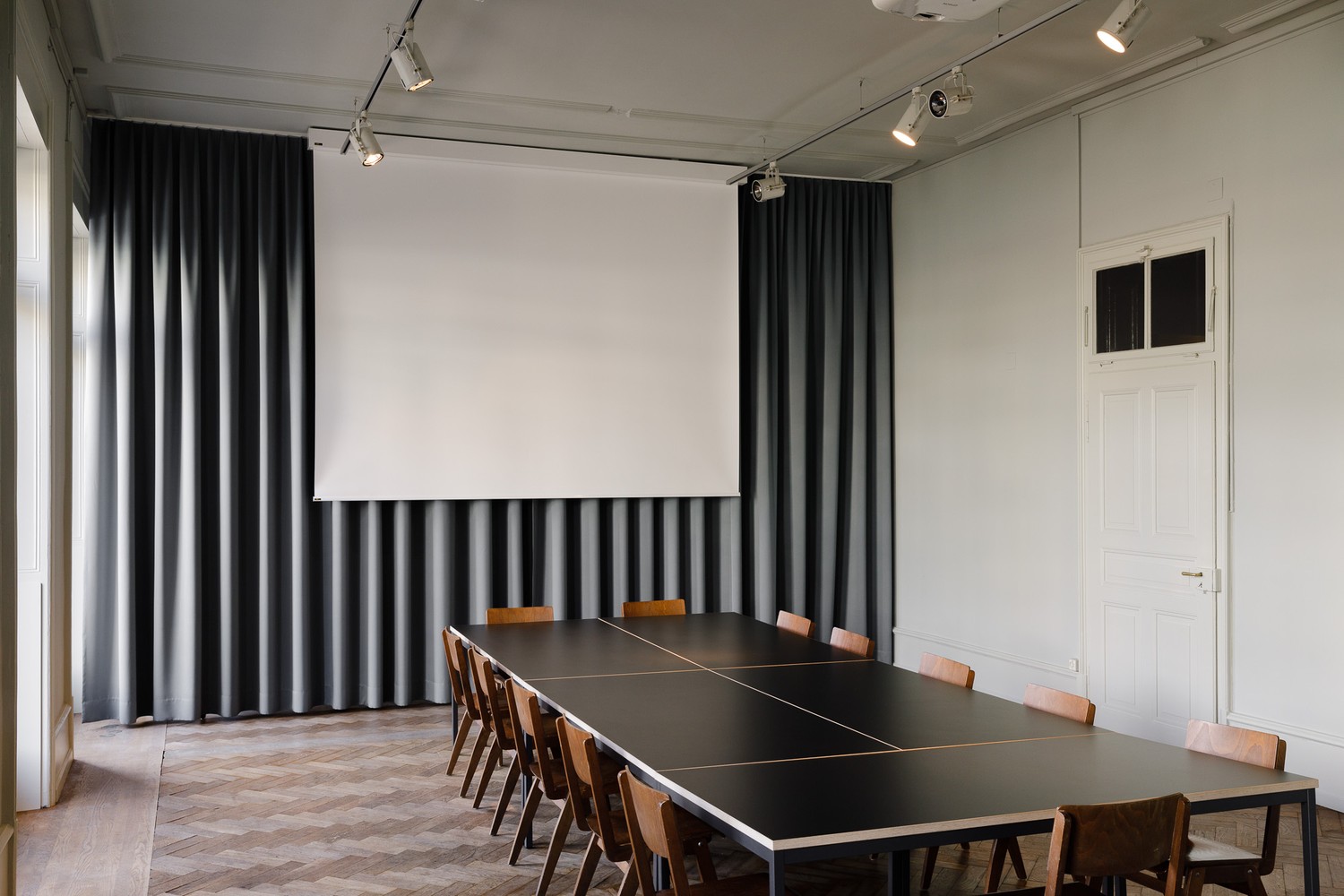 Bureau de 70m²