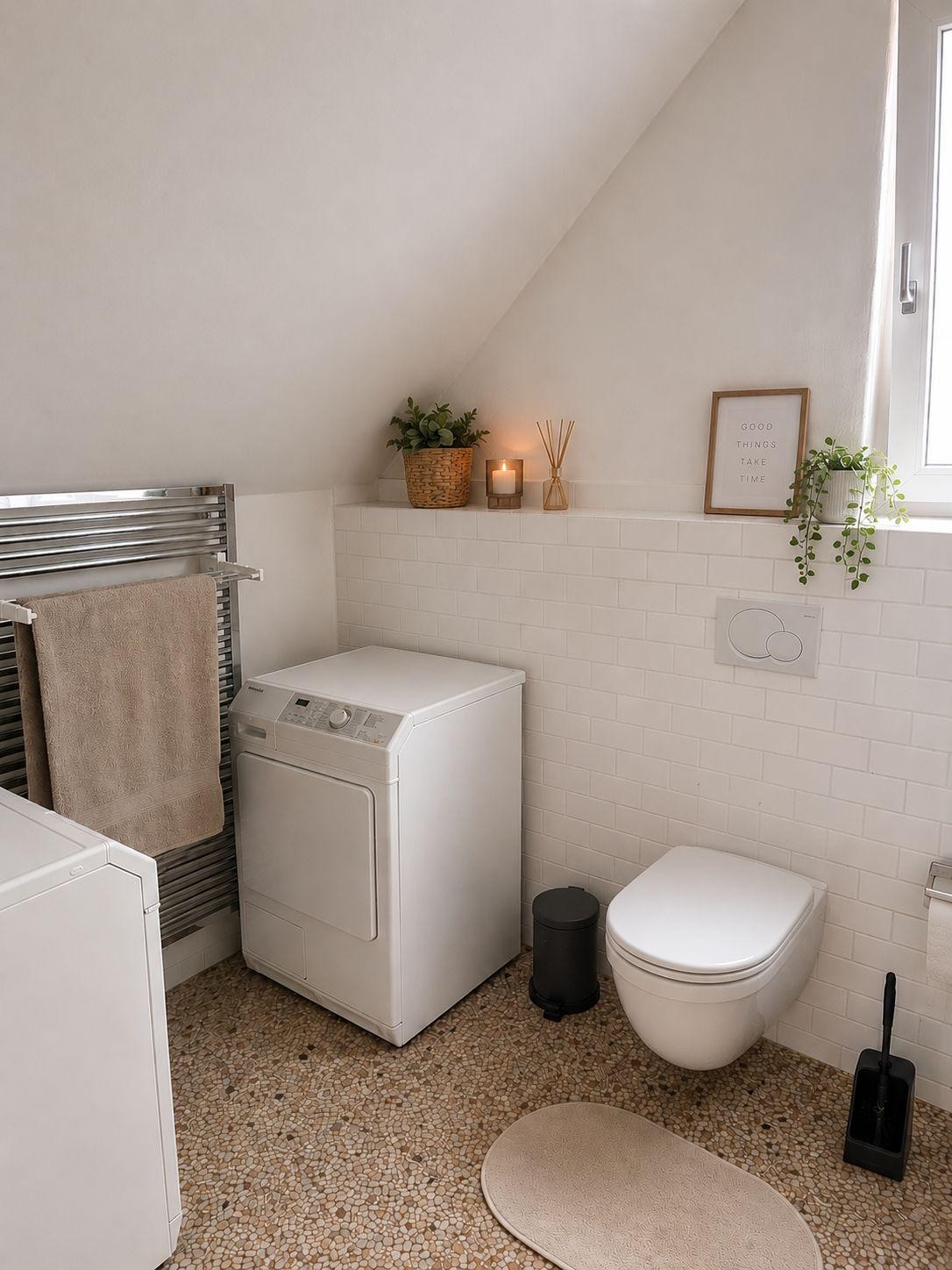 Zimmer in einer Wohngemeinschaft, Foto 3 von 4