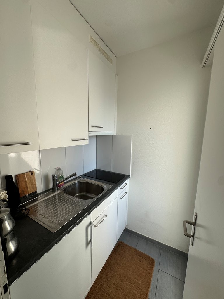 1 room apartment, Foto 1 von 6