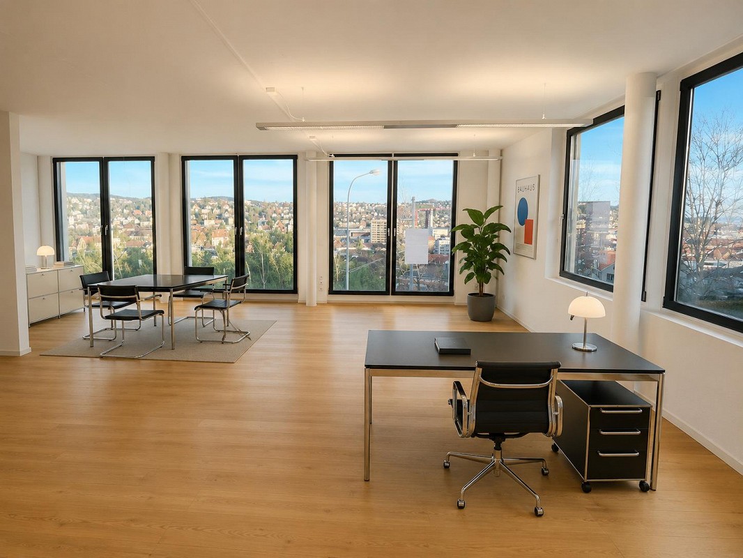 88m² commercial