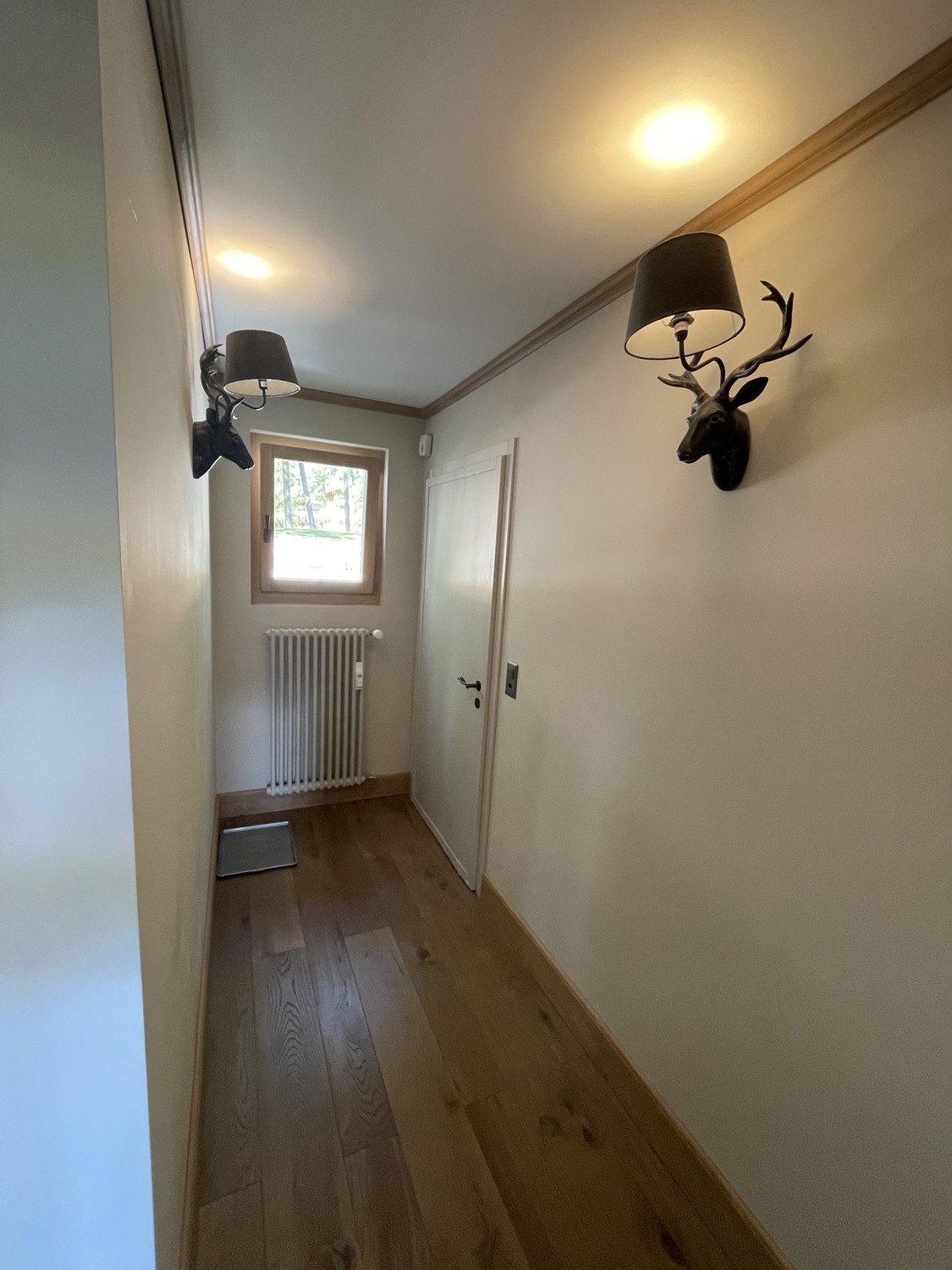 Neues Apartment mit 2 Doppelzimmern, 2 Badezimmern, Wohnzimmer, Küche, Eingang, großem Balkon, atemberaubender Blick auf den Golf, voll möbliert, Foto 8 von 10