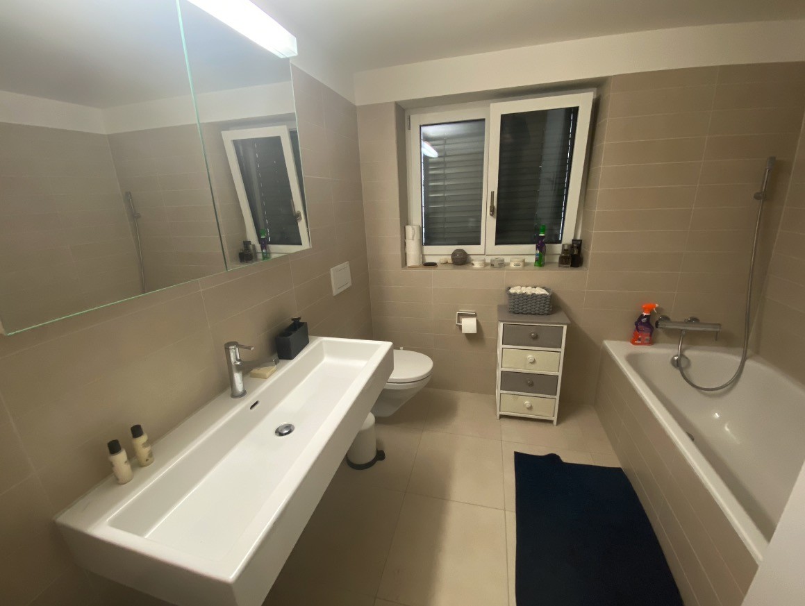 Chambre dans un appartement partagé